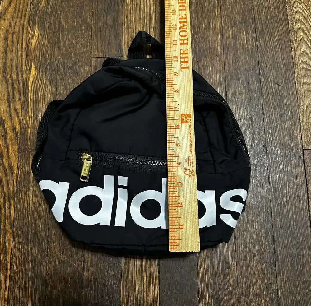 adidas linear mini